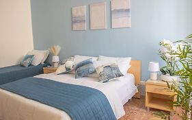 Actinia Accommodation